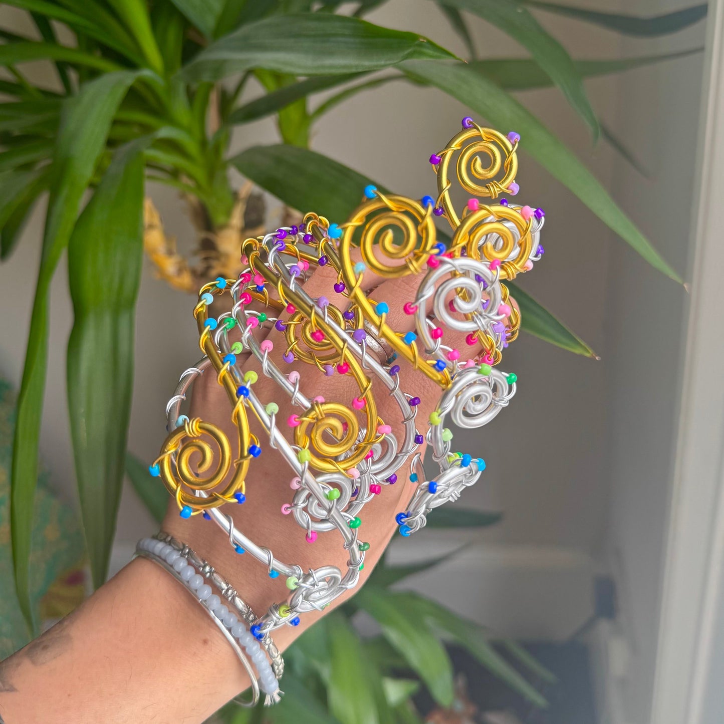 The Aura Cuff🌈