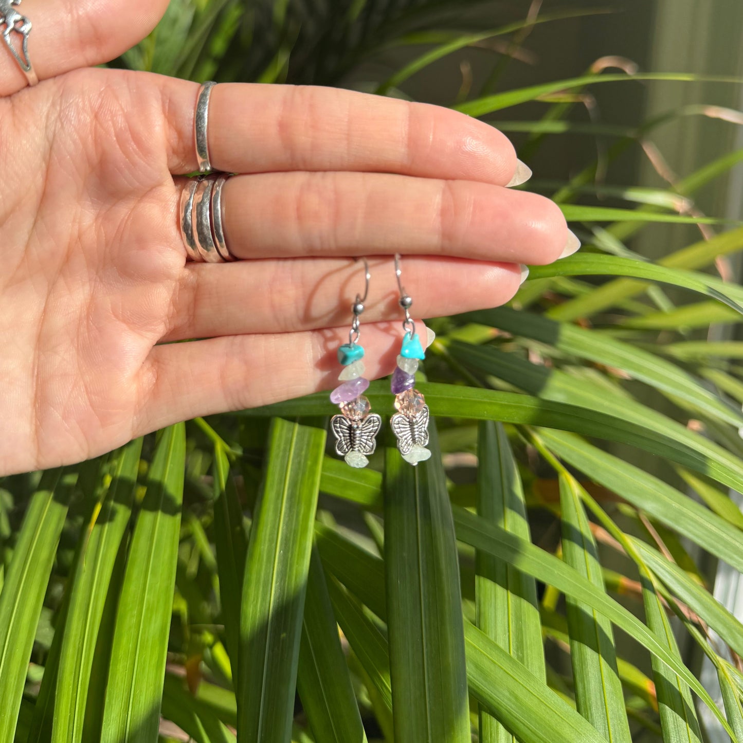 Flutterby Drop Earrings🌷