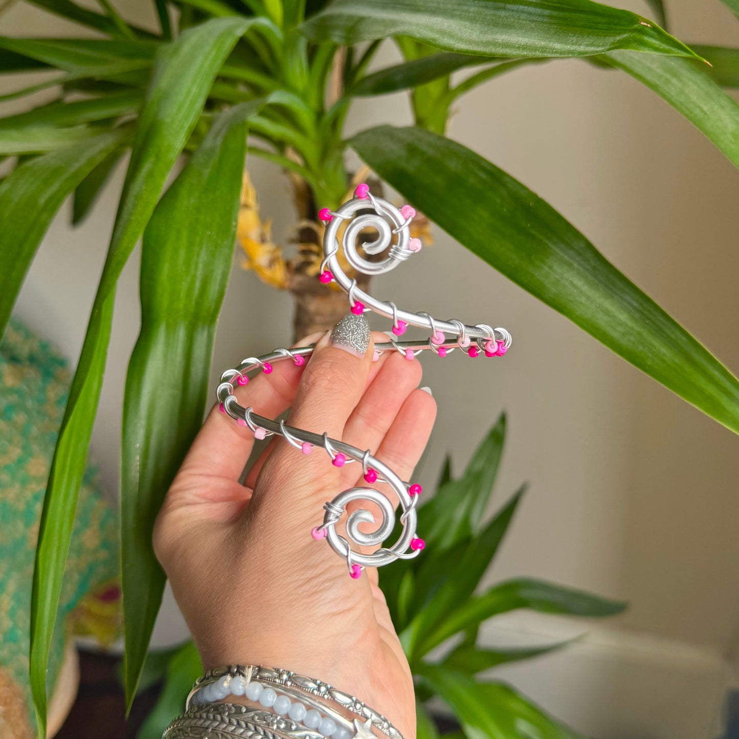 The Aura Cuff🌈